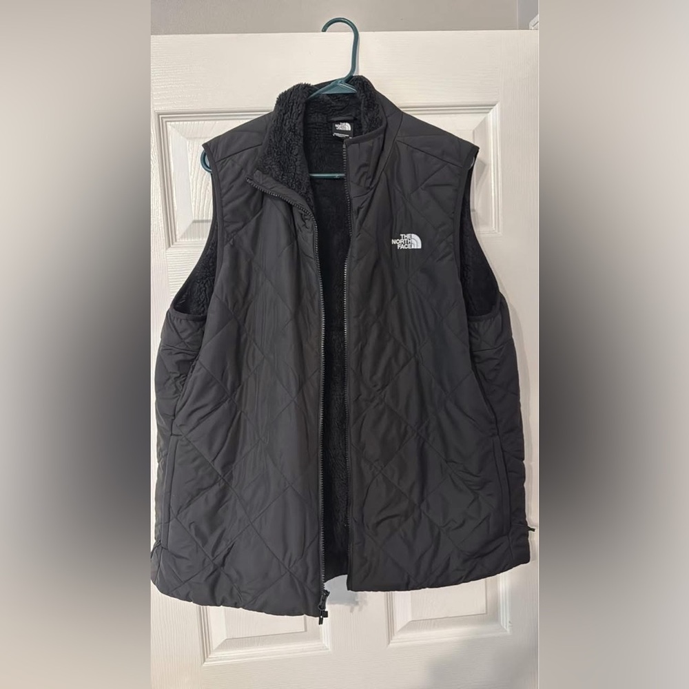 Women’s NorthFace Vest